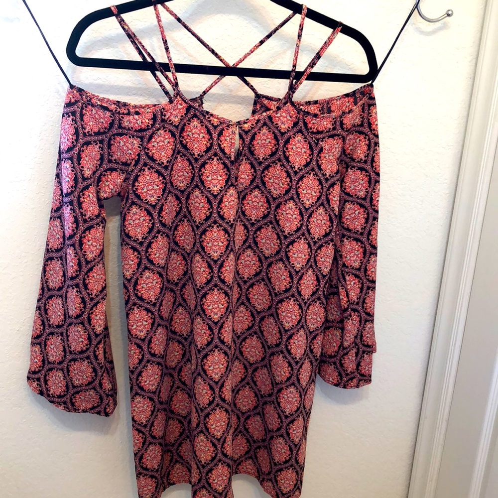 Long bell sleeve printed tunic dress. Size S